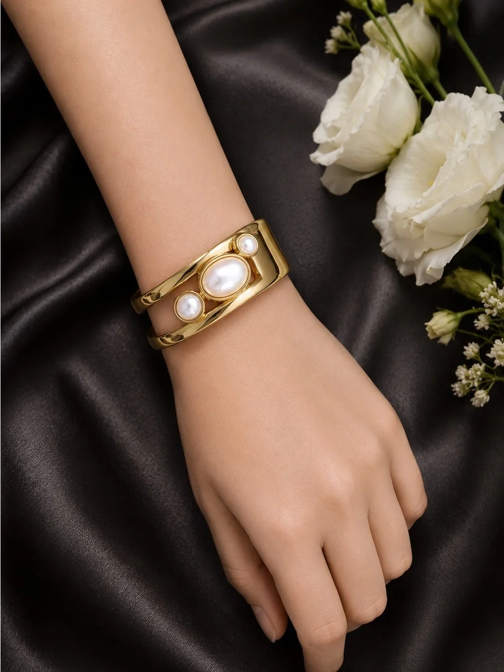 Vintage 18 K Gold plated Cuff Bracelet with Pearl Accents - Picture 10 of 14